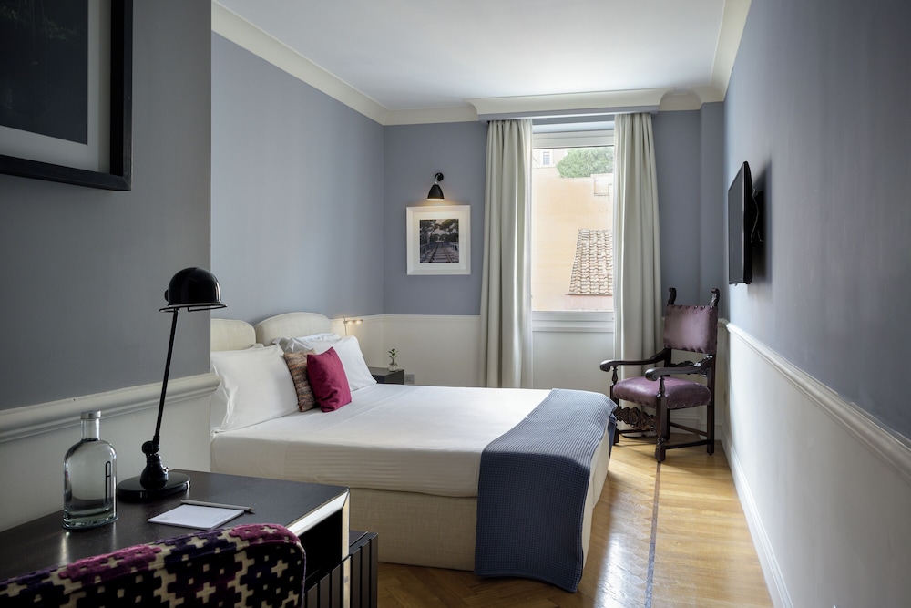 Superior Double or Twin Room photo 2