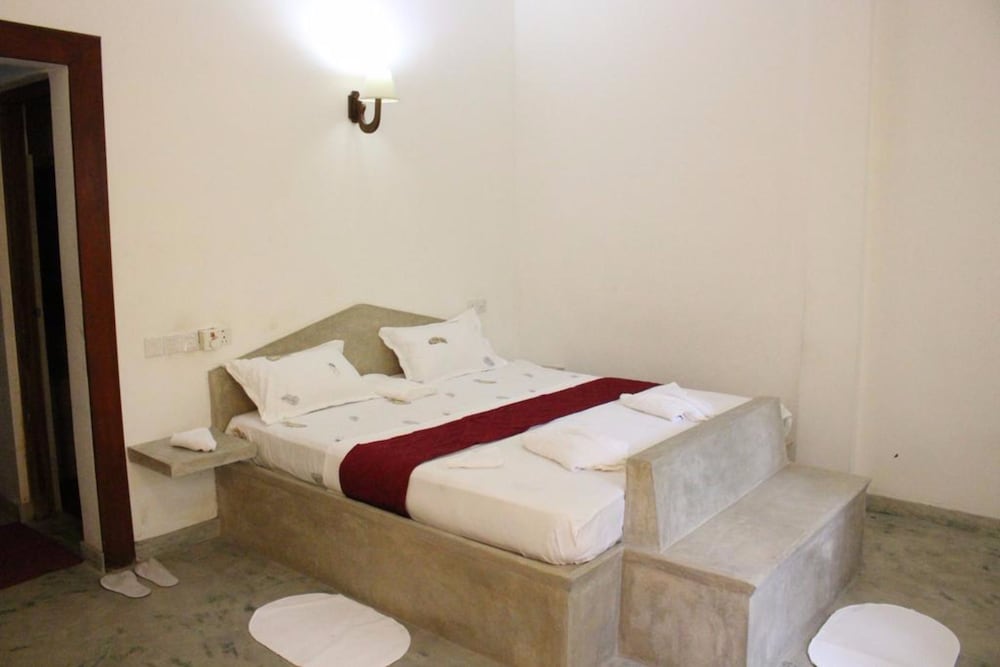 Standard Double Room Non Ac photo 1
