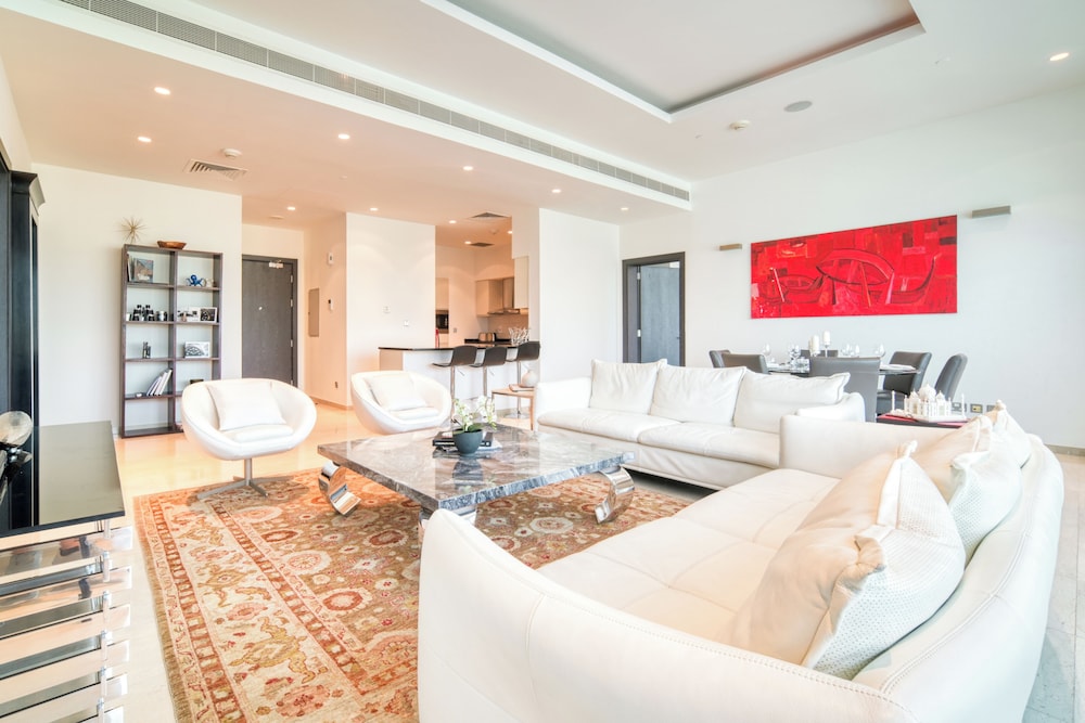 Elite Apartment, 2 Bedrooms, Balcony, Beach View photo 1