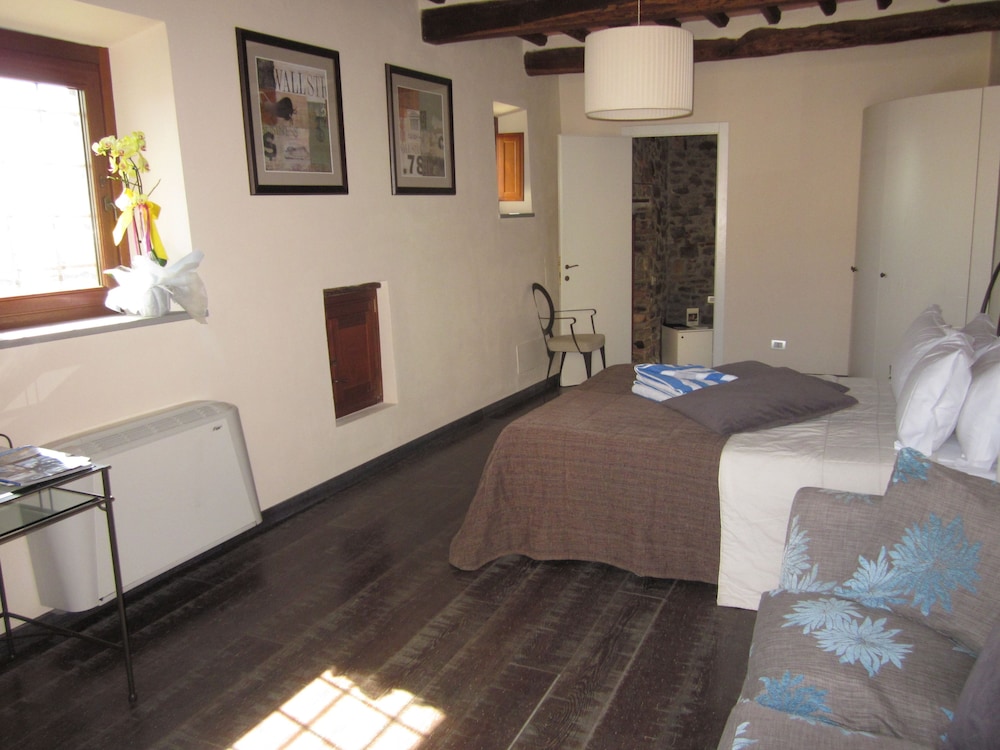 Suite with Private Garden