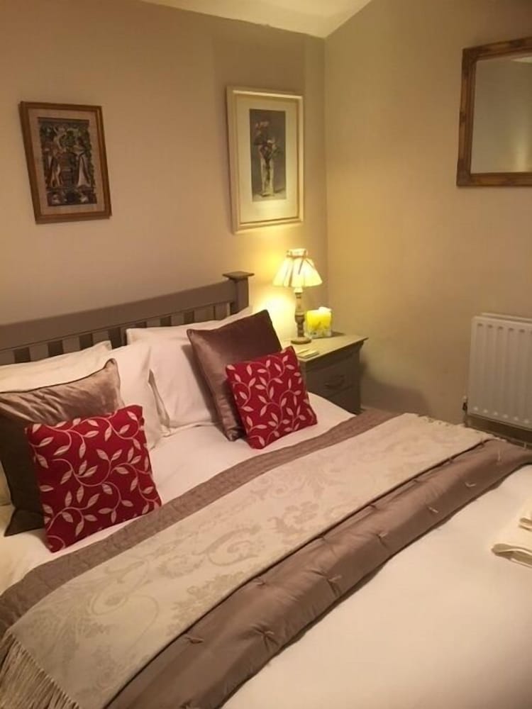 Deluxe Double Room, 1 King Bed photo 2