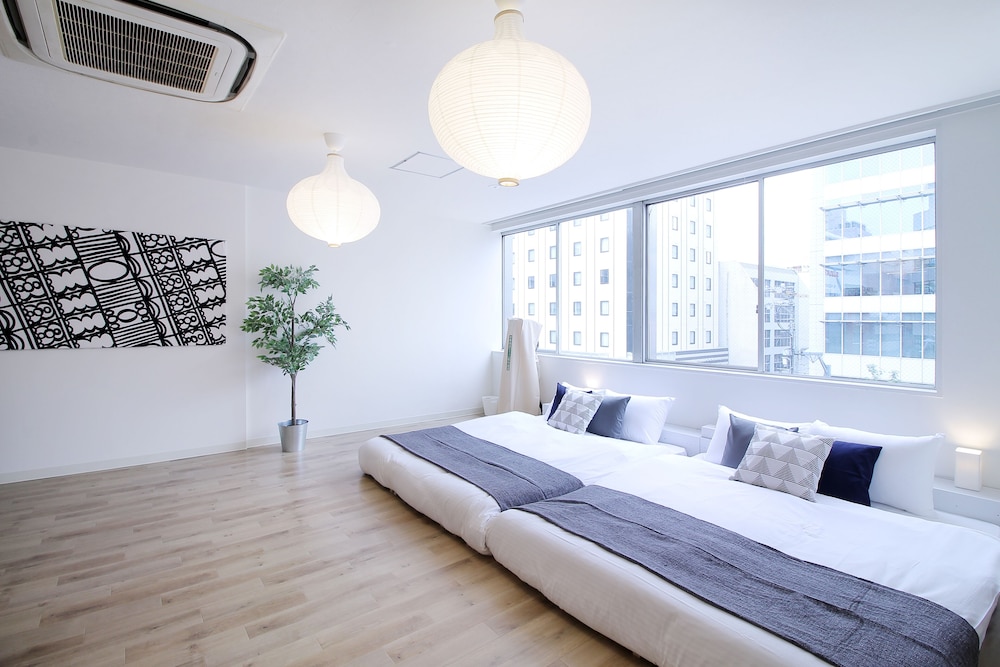 Condo, 2 Bedrooms (401)