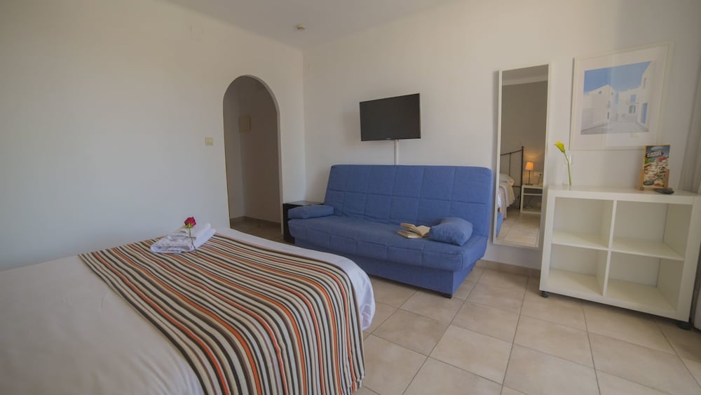 Double Room, 1 Double or 2 Twin Beds - Photo 13