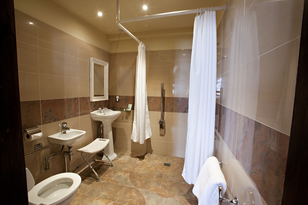 Classic Double Room - Photo 4