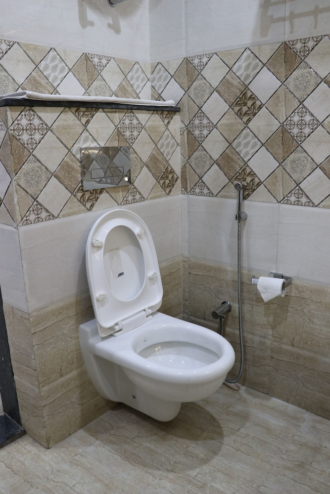 Deluxe Single Room, 1 Double Bed photo 2