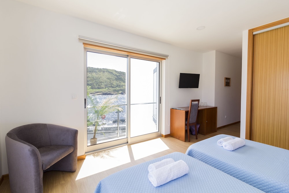 Double or Twin Room (Ermida da Guia)