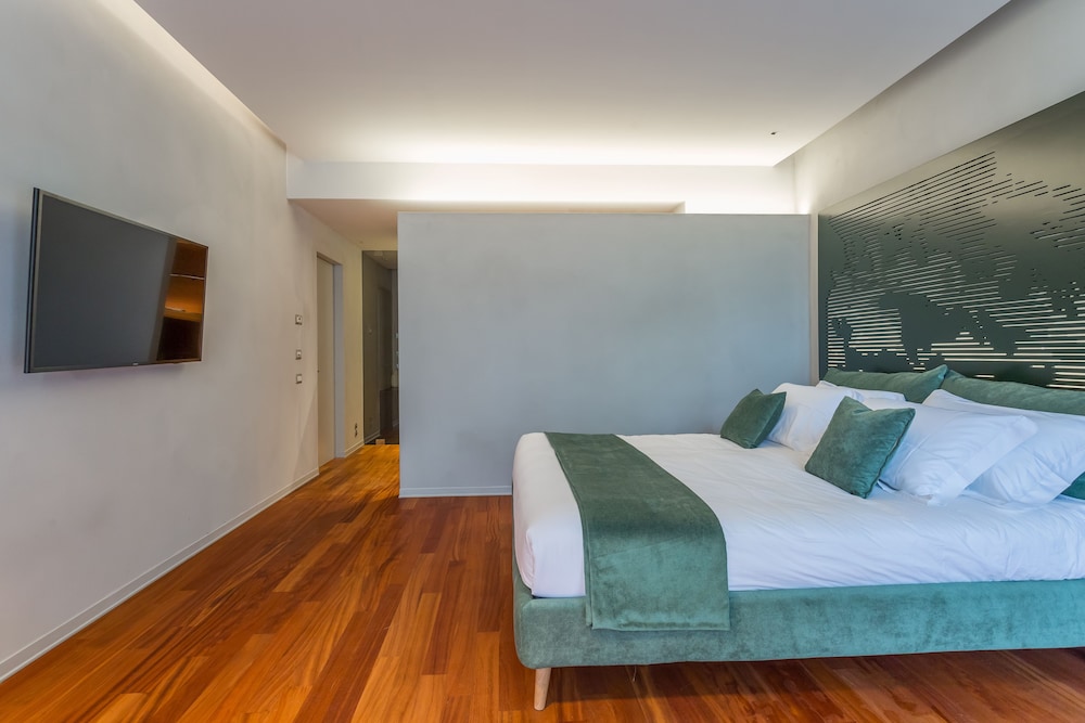 Suite, Garden View photo 3