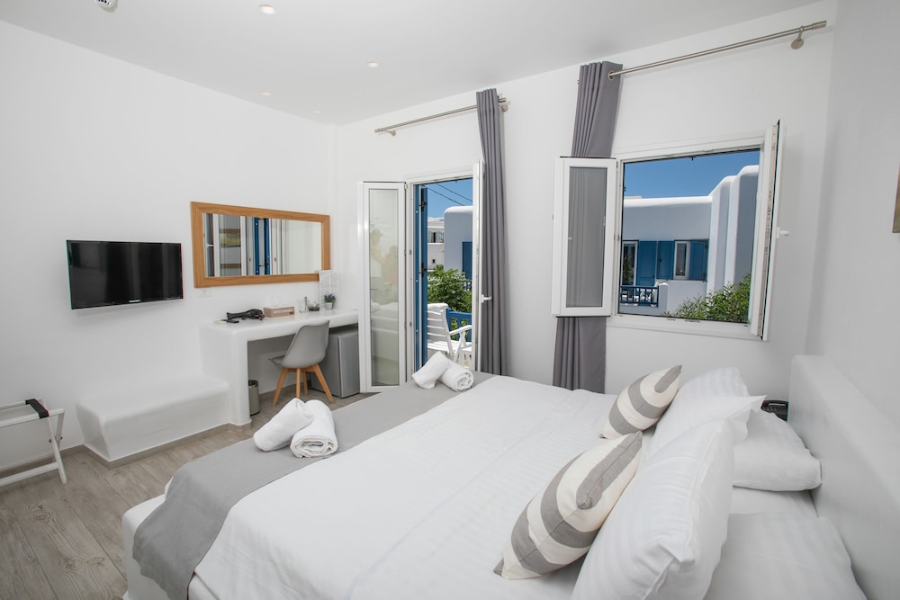 Deluxe Double or Twin Room, Garden View - Photo 15