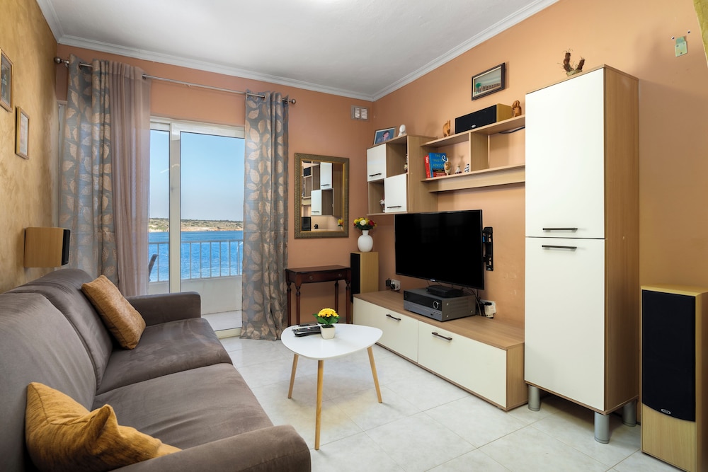 Apartment, Sea View