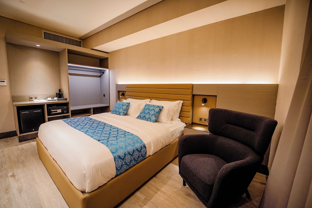 Deluxe Room, 2 Double Beds - Photo 2