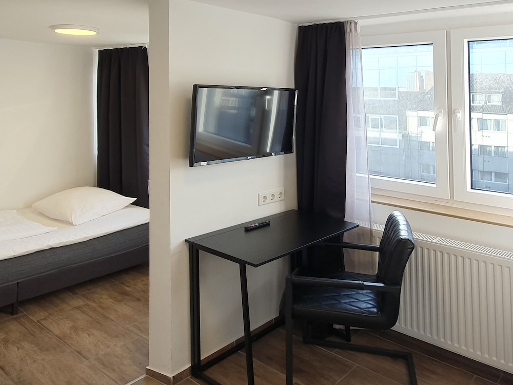 Double Room - Photo 8