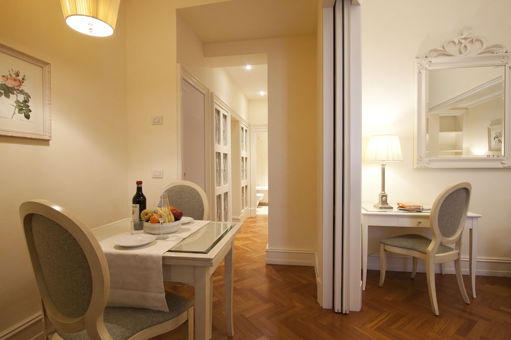 Classic Studio thumbnail 6