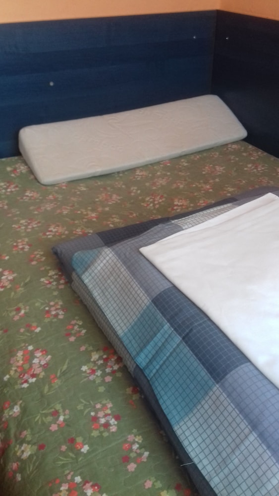 Double Room, Shared Bathroom (5) photo 2