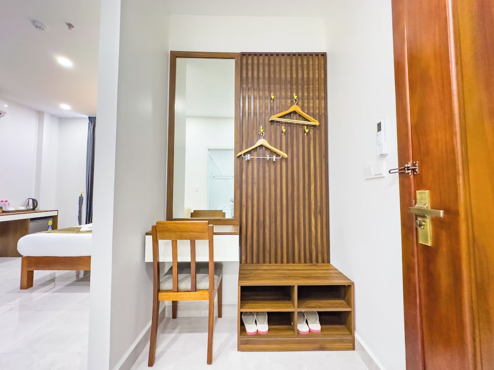 Superior Double Room, Balcony, City View - Photo 8
