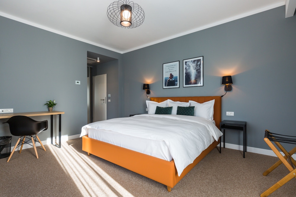 Executive Double Room, Balcony, City View photo 3