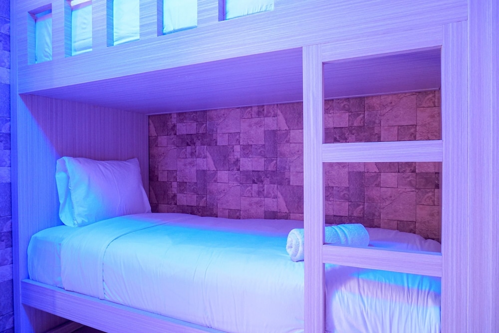 Room - Photo 3