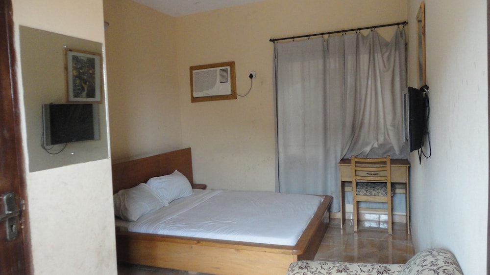 Standard Room photo 1