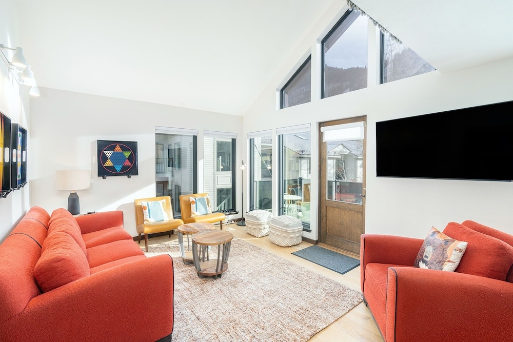 Condo, 4 Bedrooms