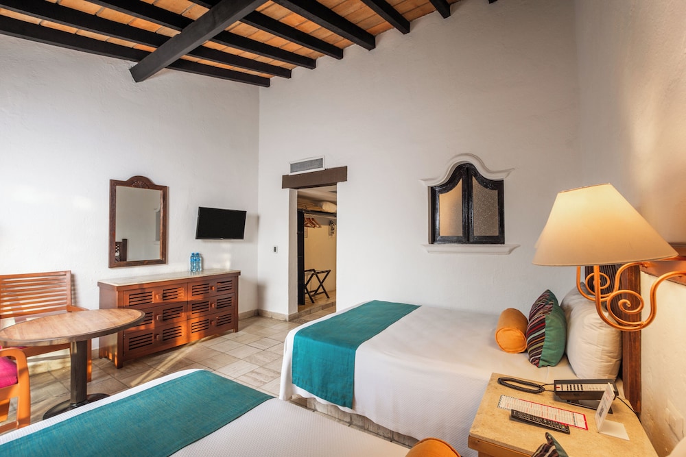 Standard Triple Room - with a double bed - Photo 2