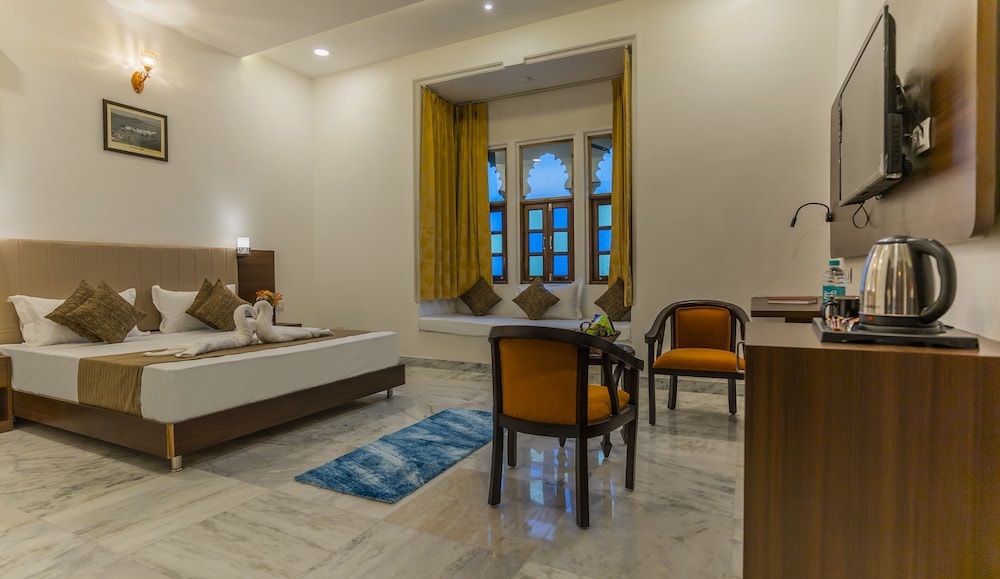 Deluxe Double Or Twin Room photo 1