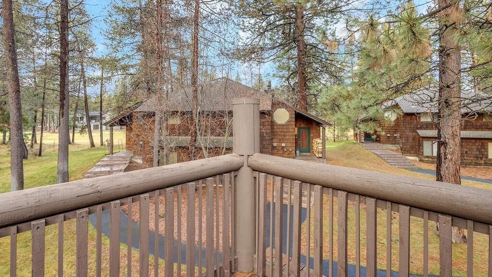 Condo, Multiple Beds, Golf View (Wildflower - Unit 54) photo 2