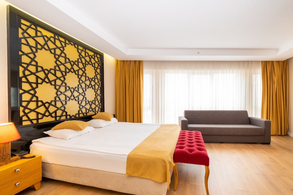 Deluxe Room, City View photo 1