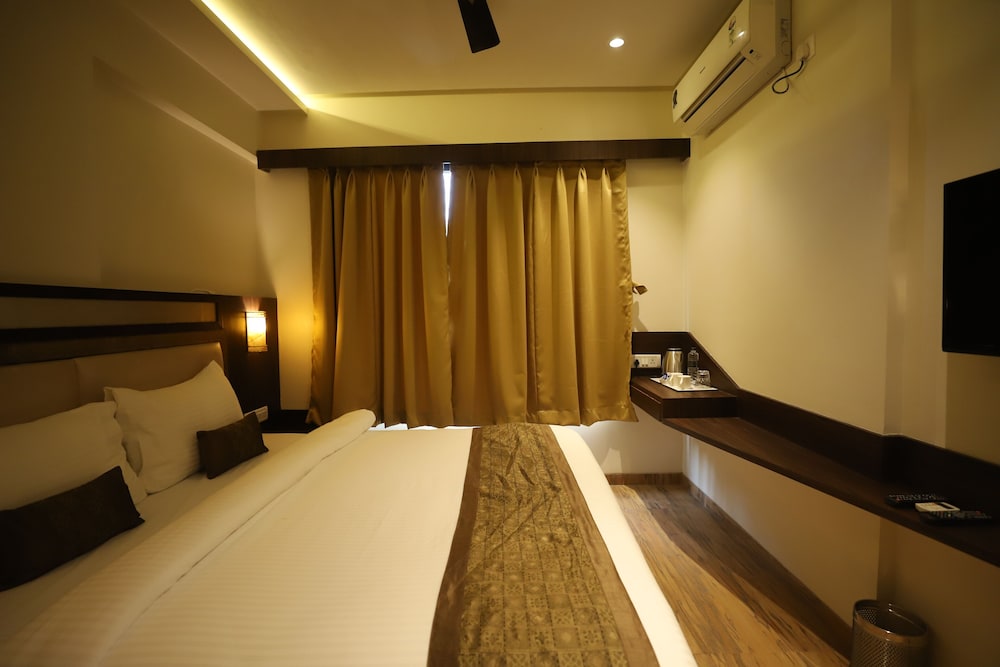 Golden Room - Photo 6