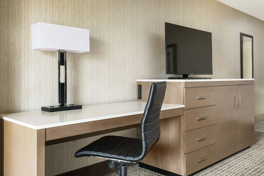 Room, 2 Queen Beds (Shower Only)