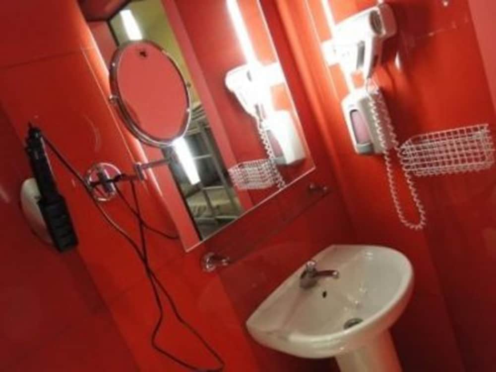 Shared Dormitory, Women only ( Mixed Dorm, 4 Bed Dorm)