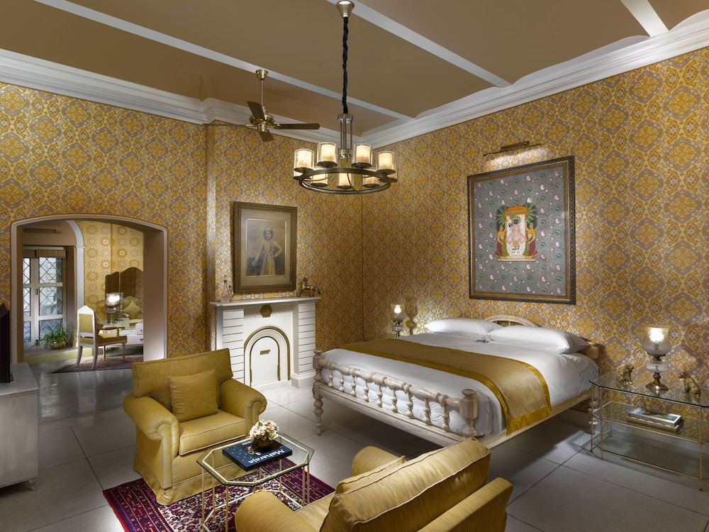 Jasper Heritage Suite photo 1