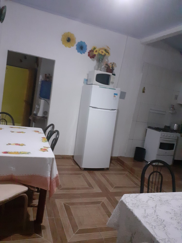 Family Room - Photo 18