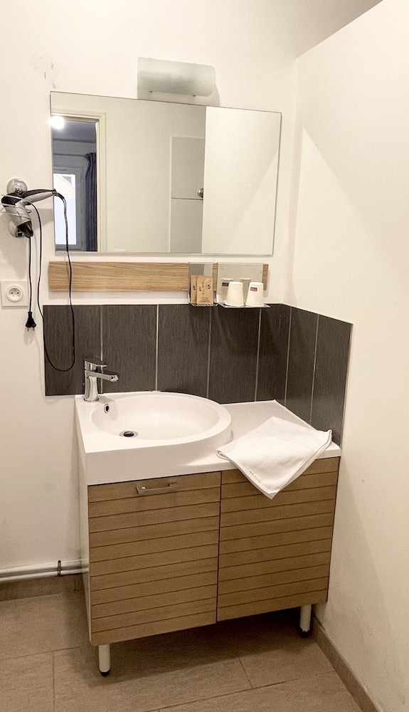 Comfort Room photo 2