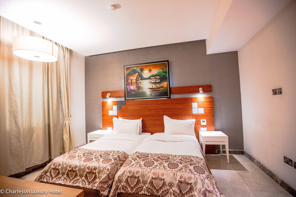 Luxury Twin Room - Photo 2