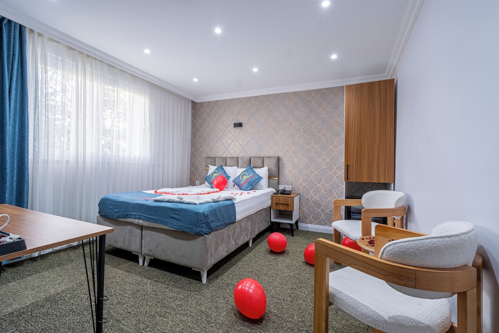 Deluxe Double Room photo 3