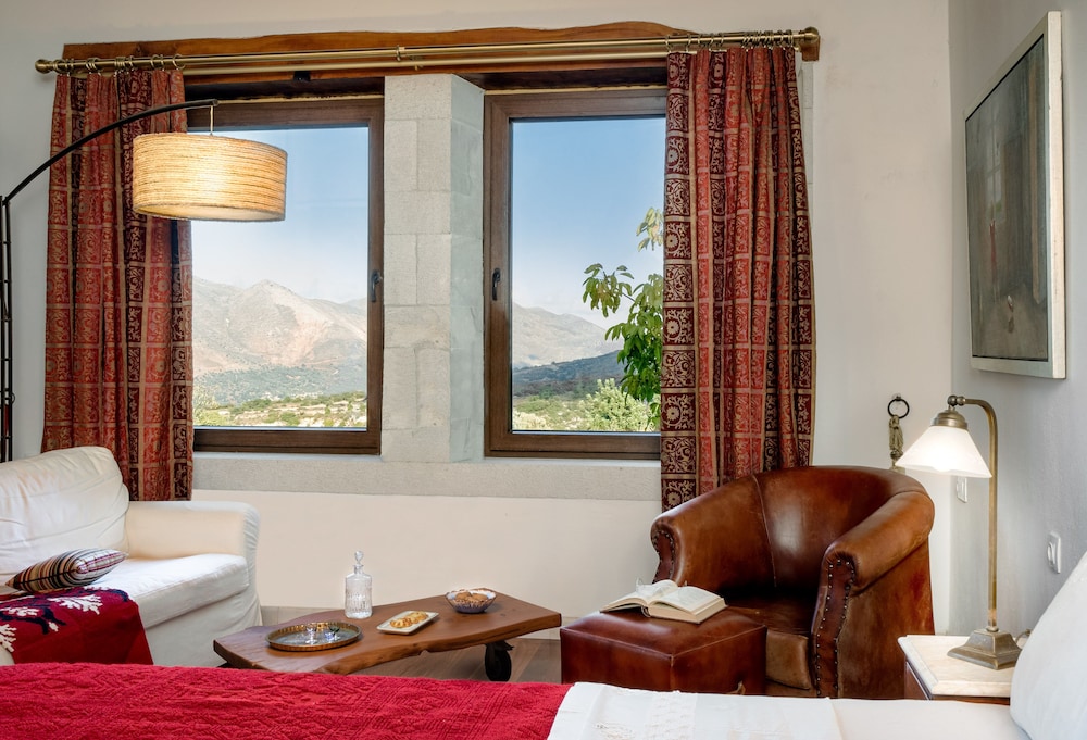 Honeymoon Suite photo 1