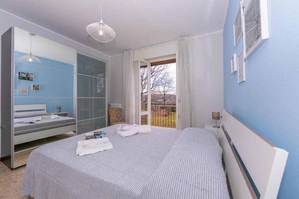 Villa photo 1