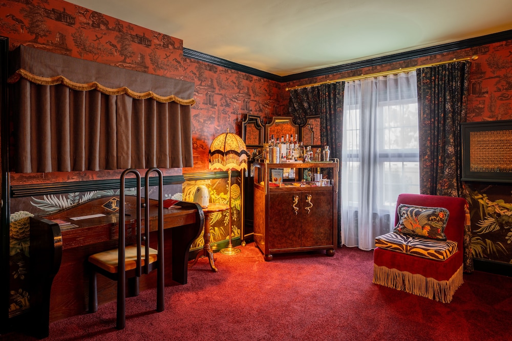 Lafayette Hotel & Club, Fotografia 6
