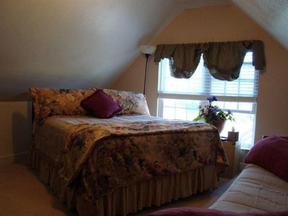 Standard Double Room, Ensuite (Sawtooth Ridge Room with ) photo 2