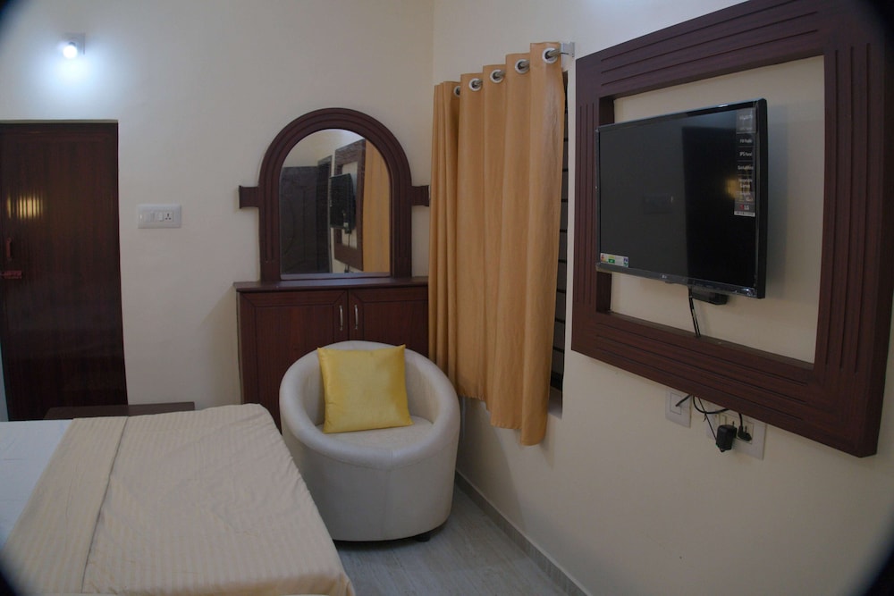 Basic Triple Room - Photo 1