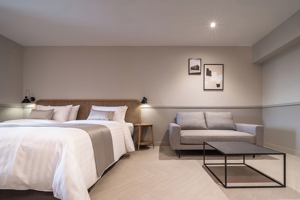 Deluxe Room, 1 King Bed