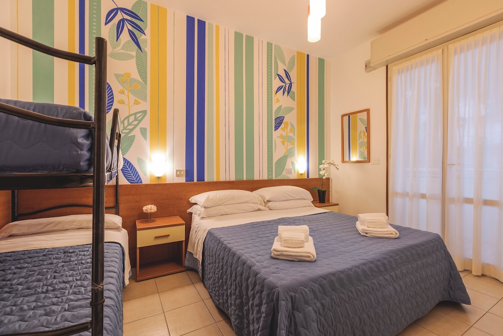 Quadruple Room, Balcony photo 1