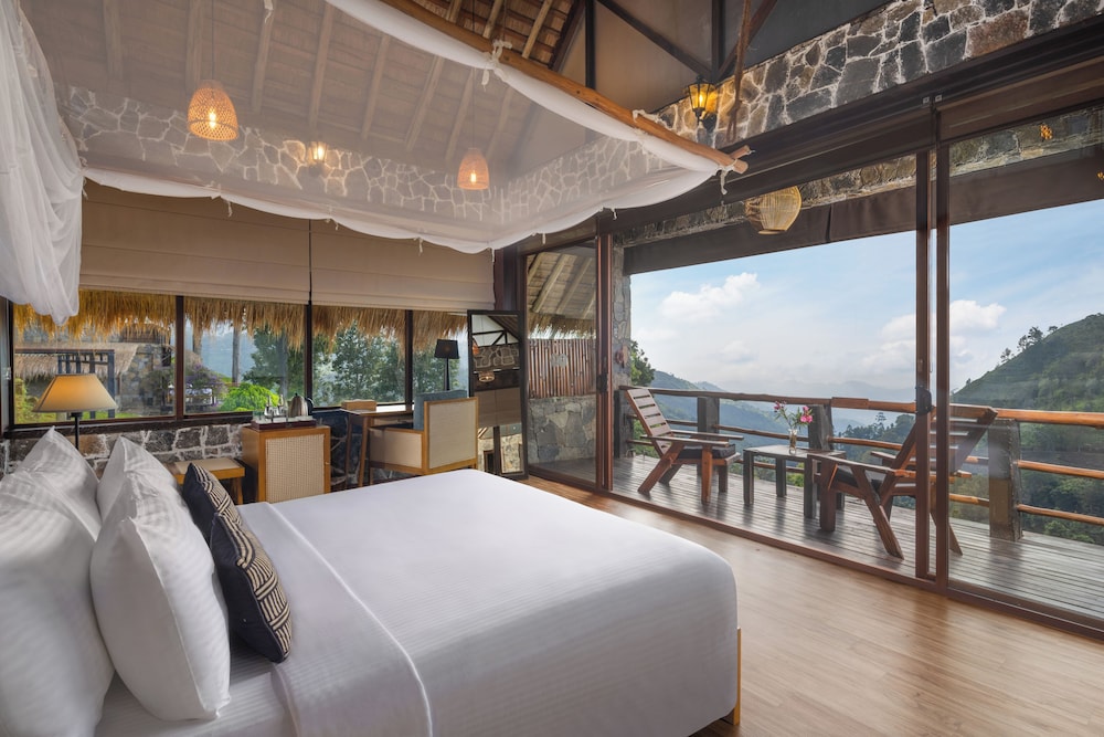 Honeymoon Room, Mountain View