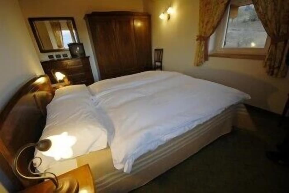 Double Room - Photo 2