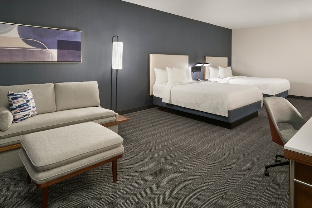 Room, Multiple Beds - Photo 1