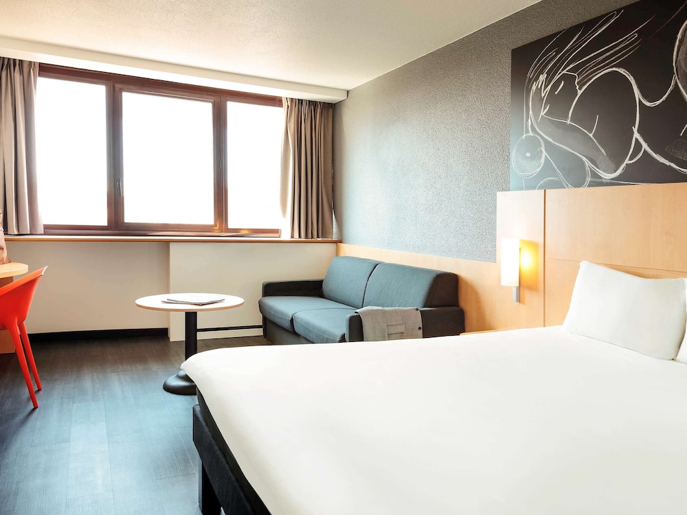 Superior Room, Multiple Beds - Photo 7