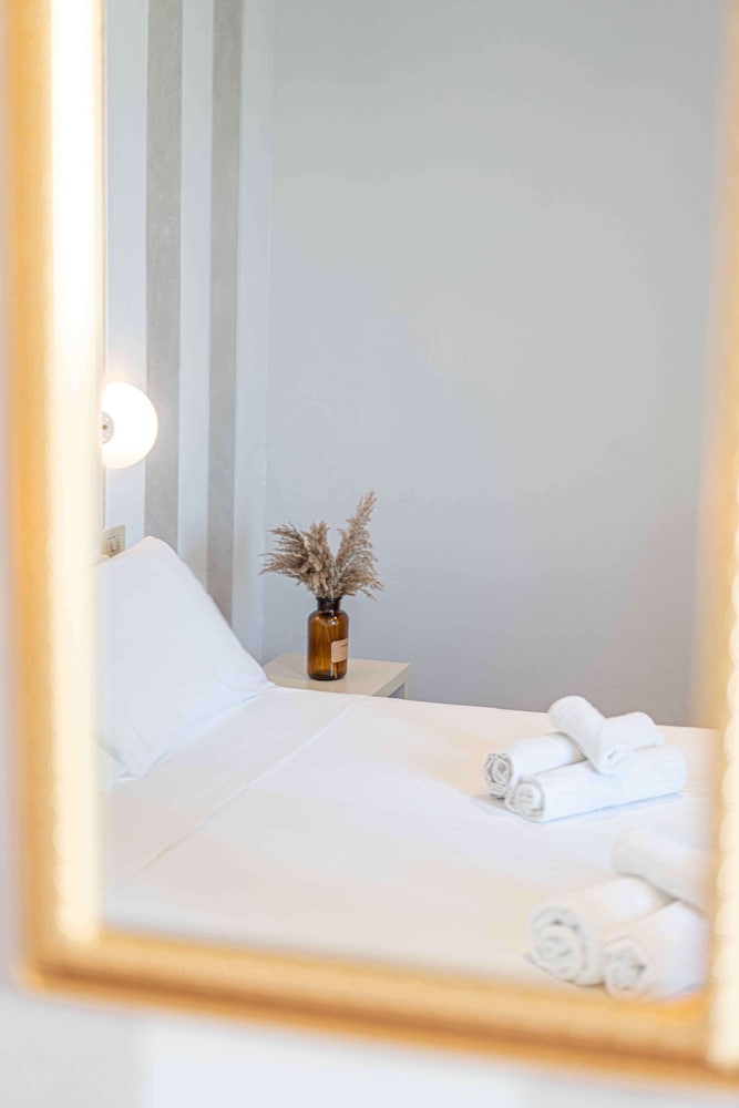 Double Room, Balcony - Photo 7