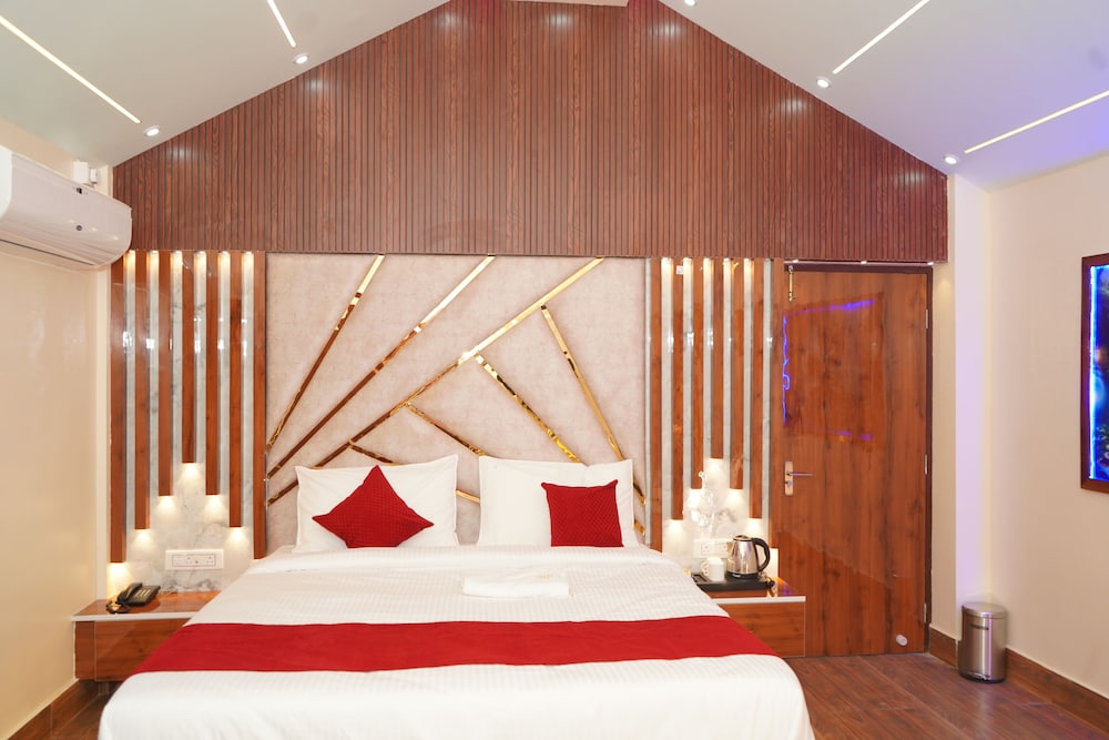 Deluxe Room, Balcony, Garden View