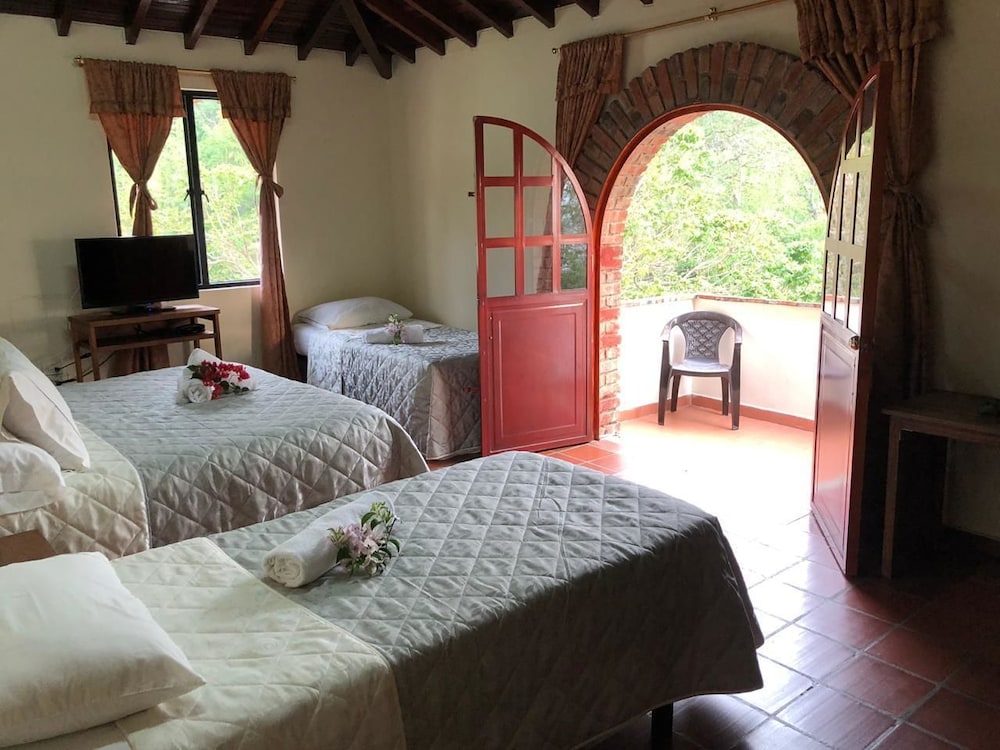 Quadruple Room photo 1