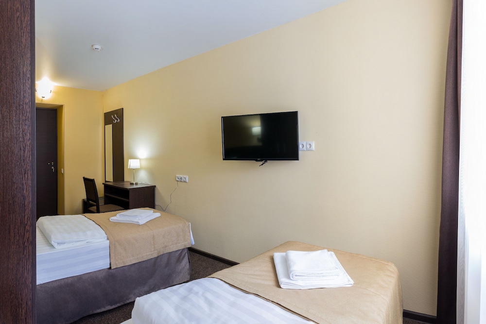 Standard Twin Room photo 3