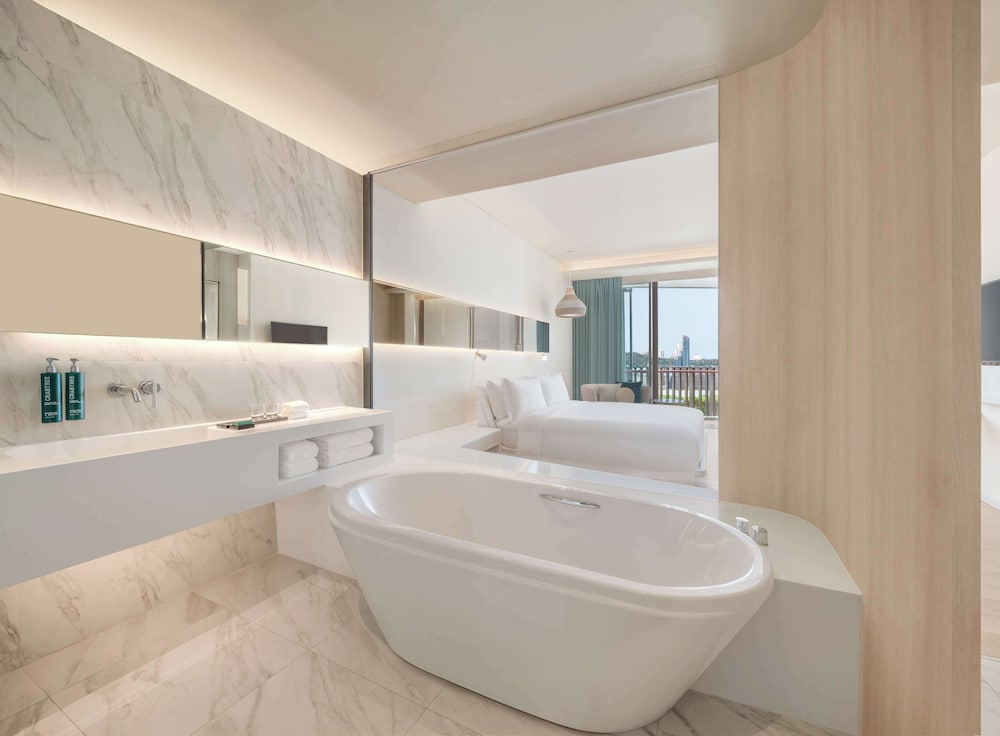 Room, 2 Bedrooms, Ocean View (Residence) thumbnail 5